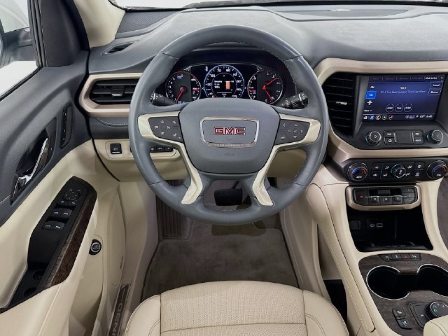 Used 2023 GMC Acadia Denali AWD/4WD image 14
