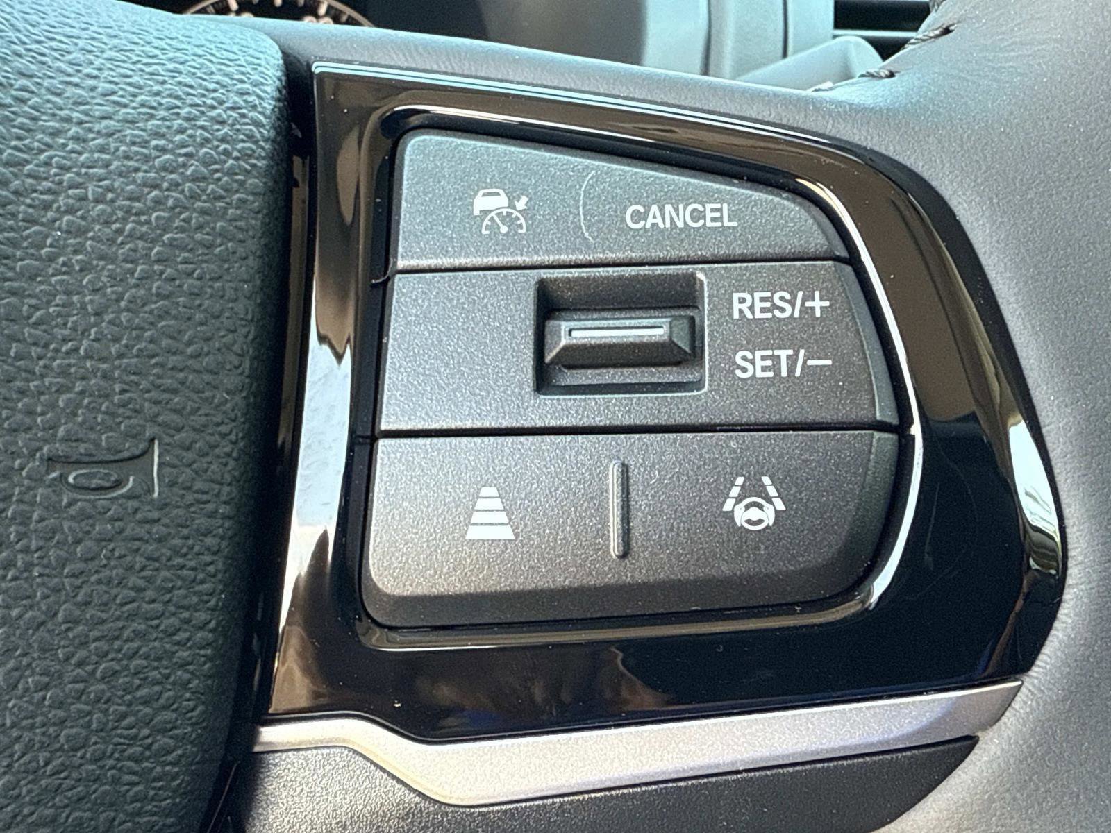 New 2026 Honda Odyssey Touring image 29