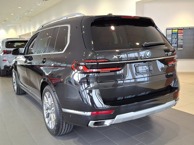 New 2026 BMW X7 xDrive40i image 4