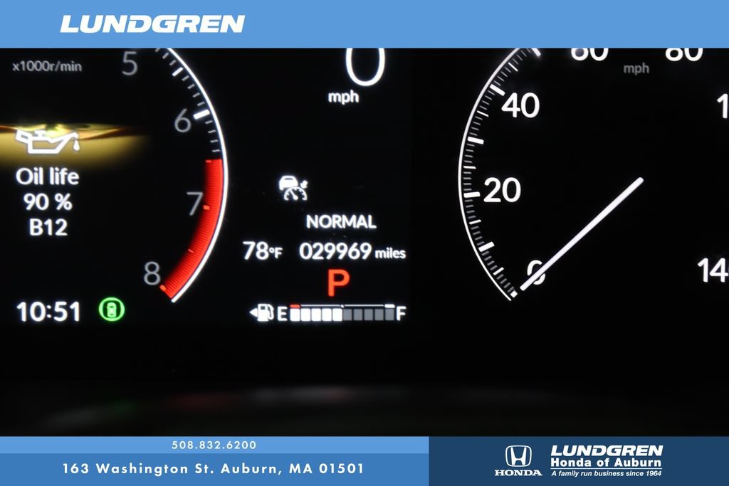 Used 2025 Honda Pilot Sport image 21