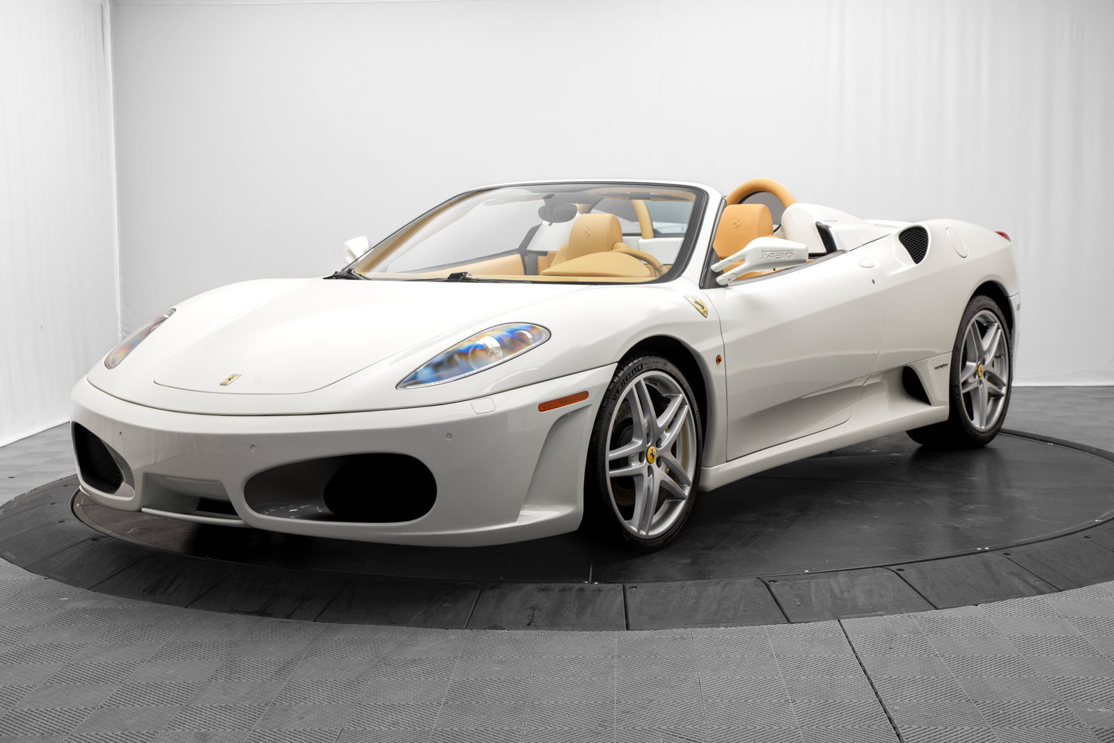 Used 2006 Ferrari F430 Spider RWD image 3