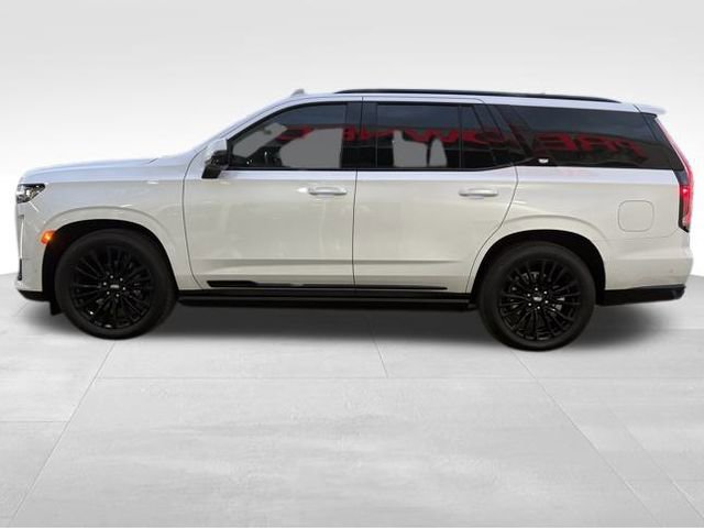 Used 2024 Cadillac Escalade Sport w/ Touring Package image 9