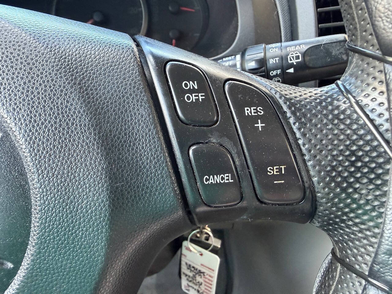 Used 2009 MAZDA MAZDA5 Sport FWD image 24