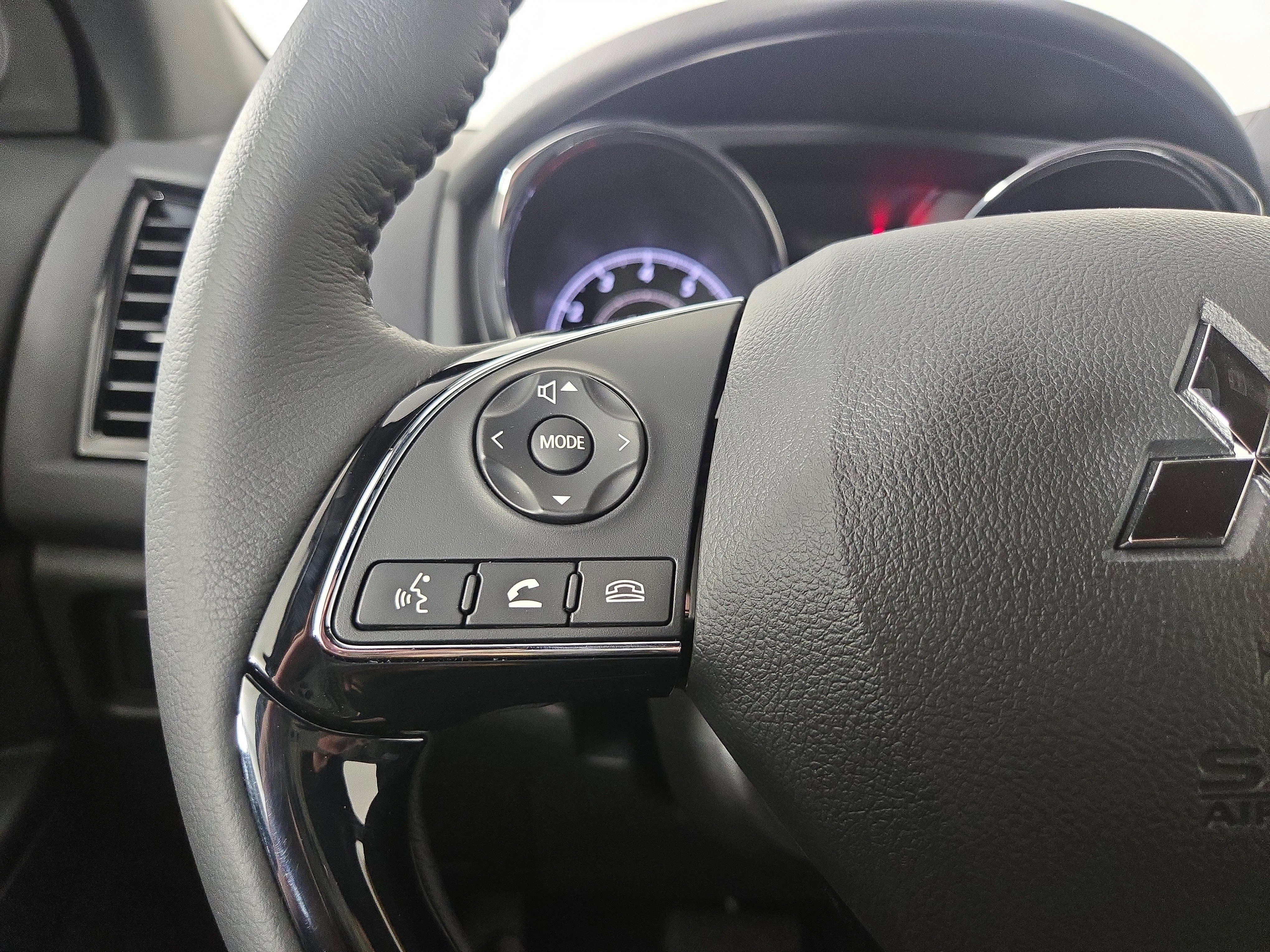 New 2026 Mitsubishi Outlander Sport SEL AWD/4WD image 14