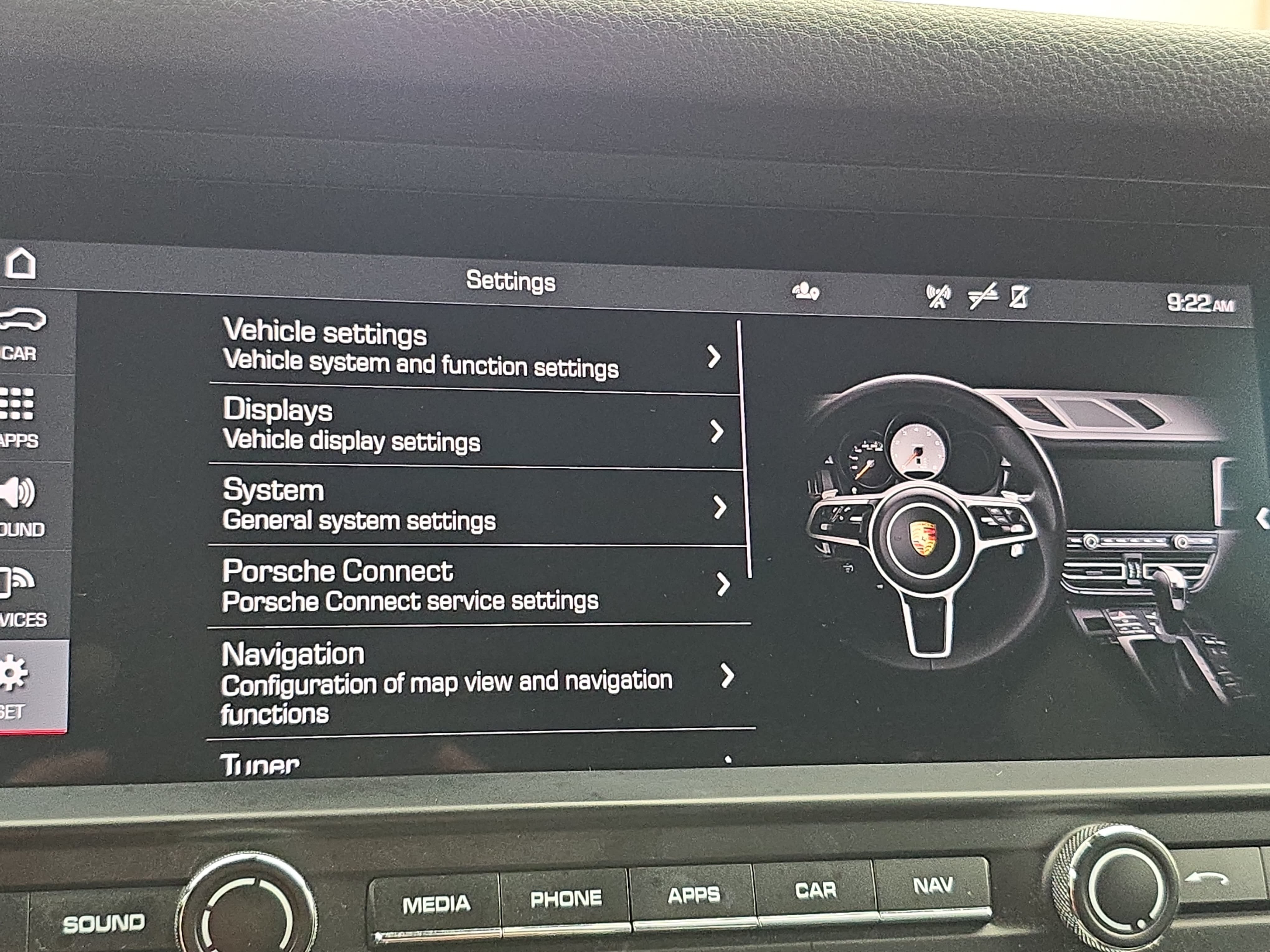 Used 2021 Porsche Macan AWD/4WD image 21