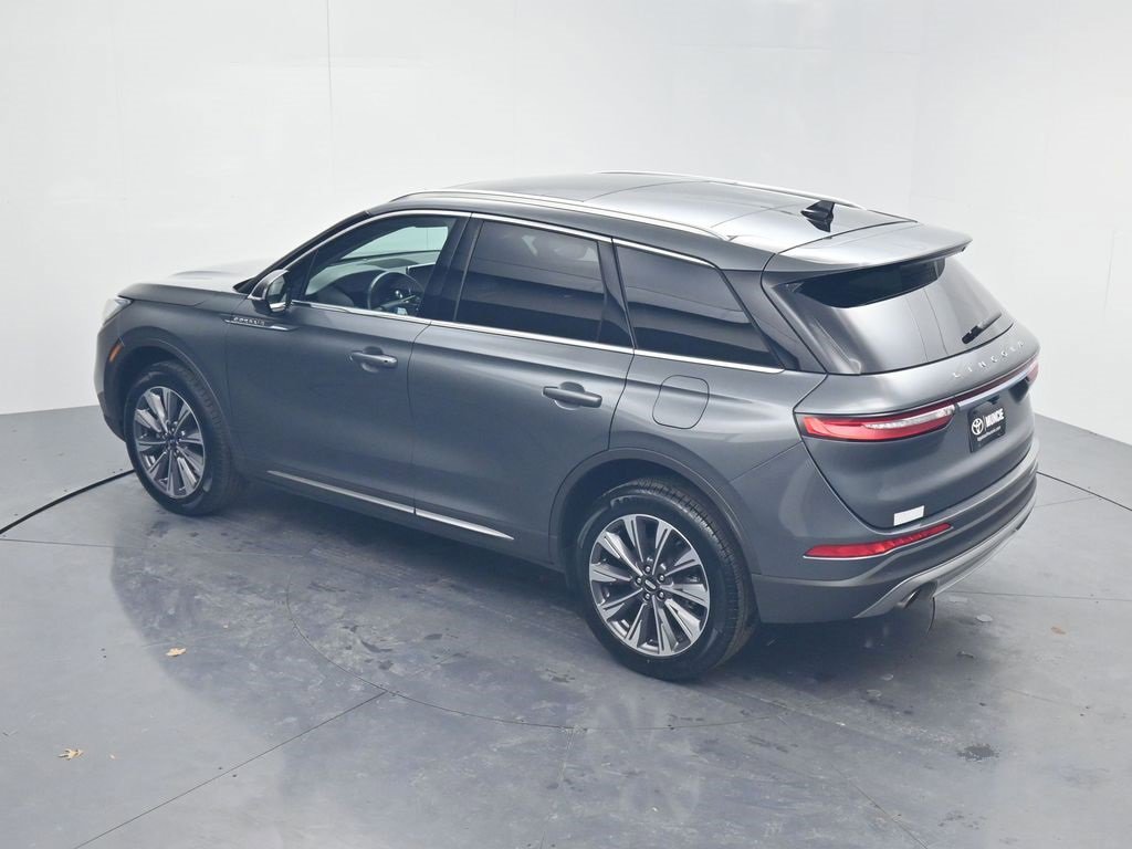 Used 2022 Lincoln Corsair Reserve image 59