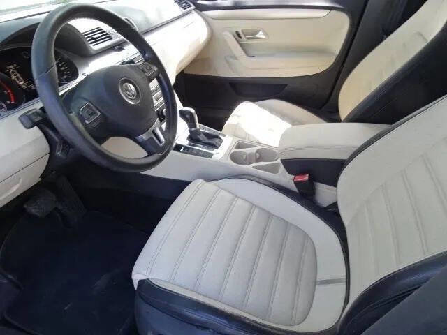 Used 2012 Volkswagen CC R-Line image 27