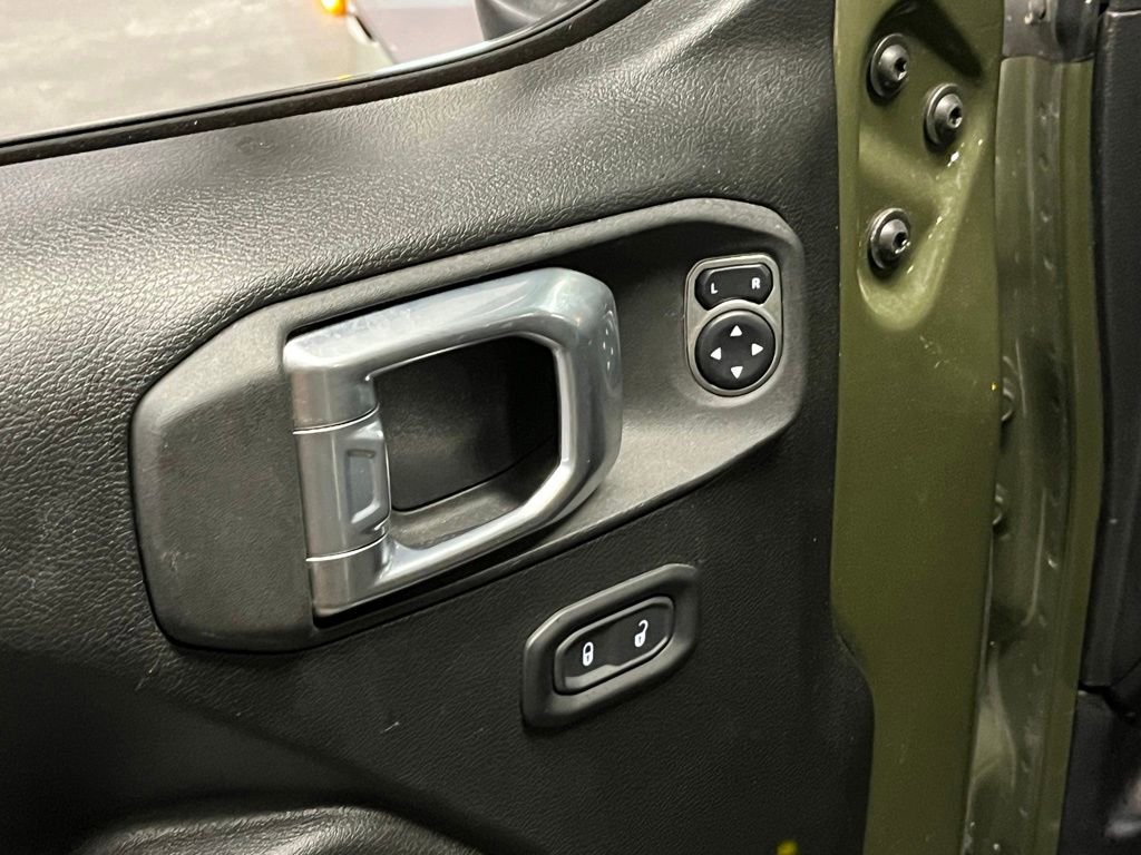 Used 2021 Jeep Gladiator Mojave w/ LED Lighting Group image 12