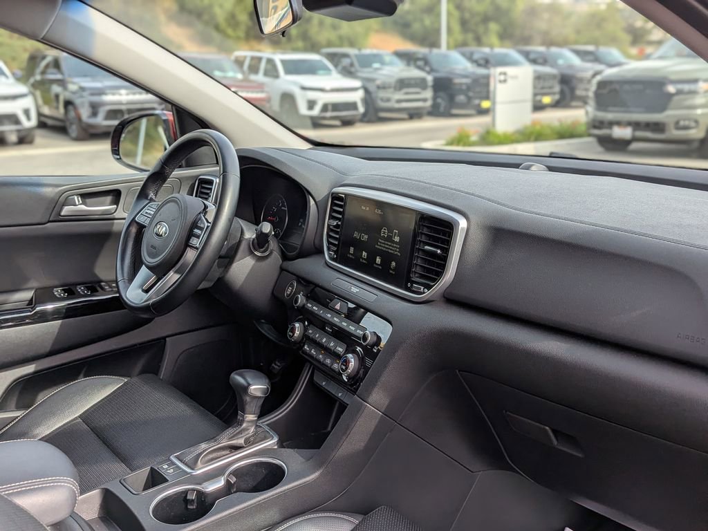 Used 2020 Kia Sportage EX image 26