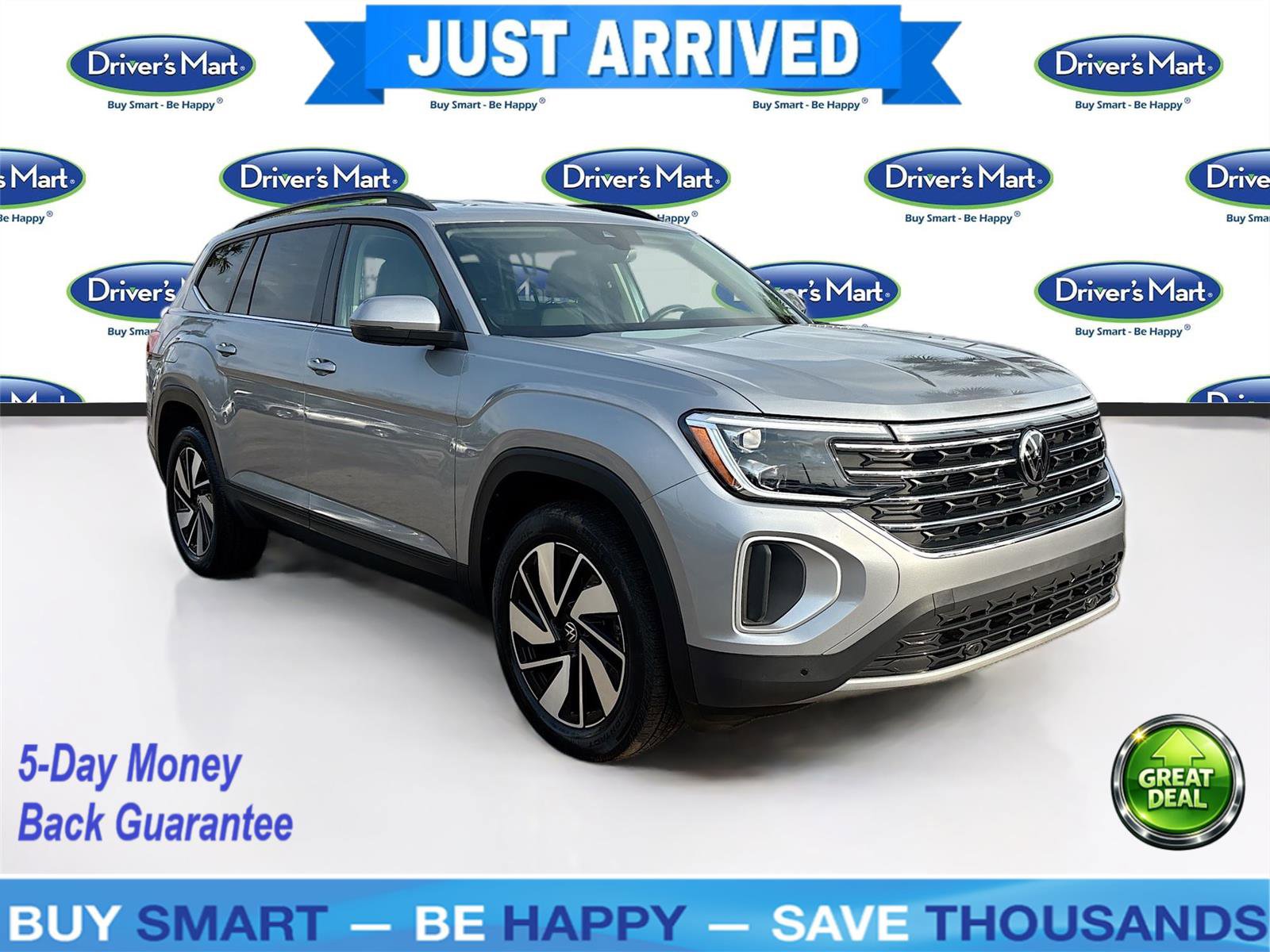 Used 2025 Volkswagen Atlas SE image 1