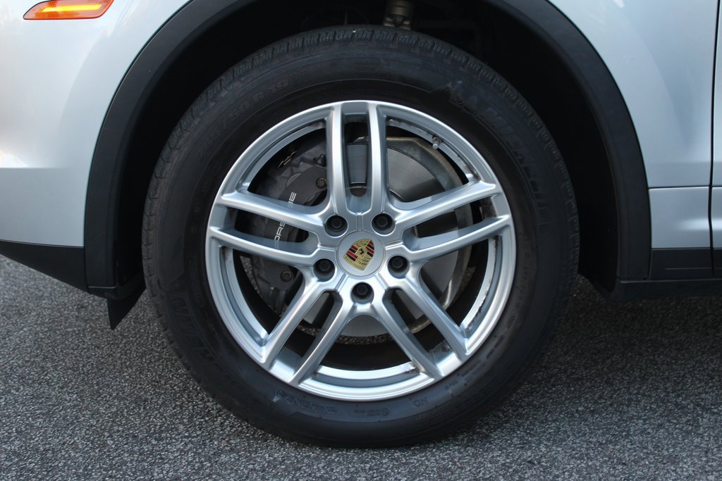 Certified 2016 Porsche Cayenne image 15