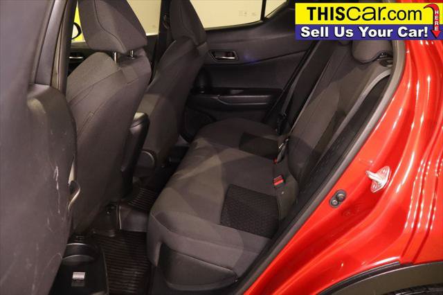 Used 2020 Toyota C-HR LE FWD image 26