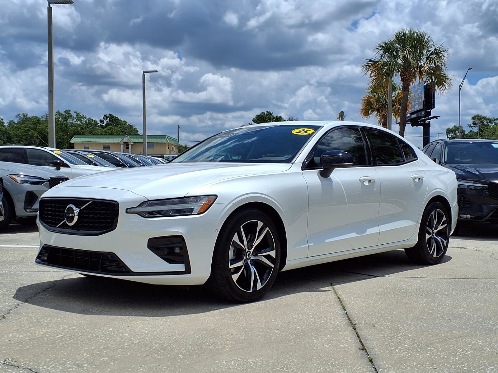 Certified 2025 Volvo S60 B5 Plus FWD image 3