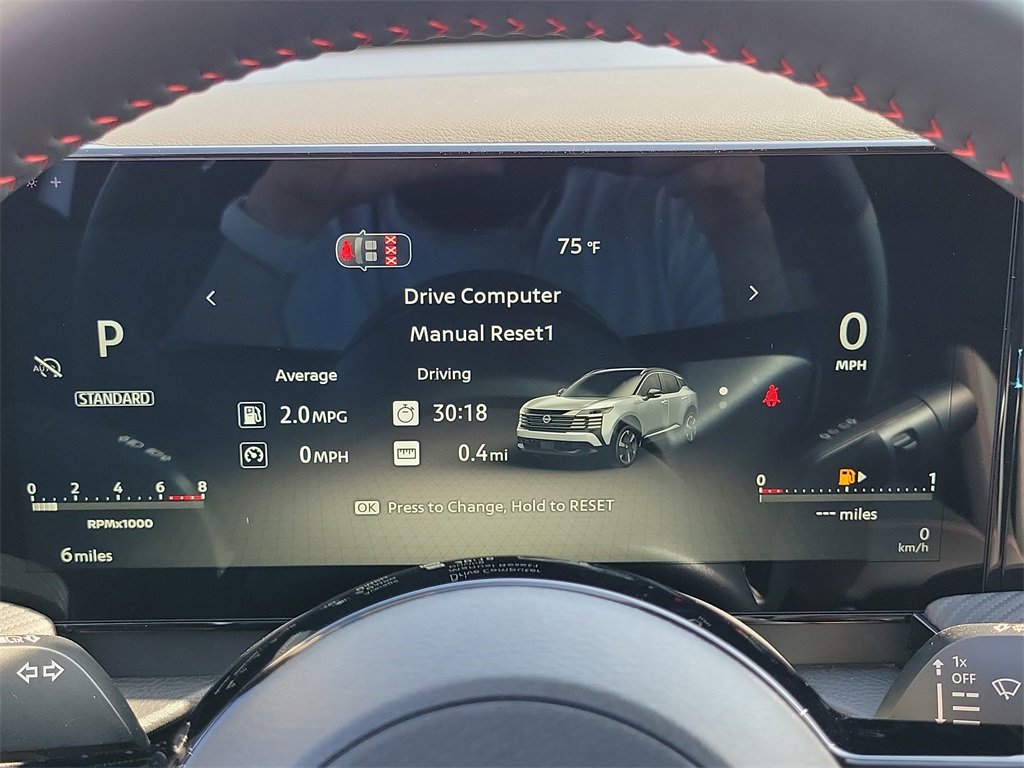 New 2026 Nissan Kicks SR image 8