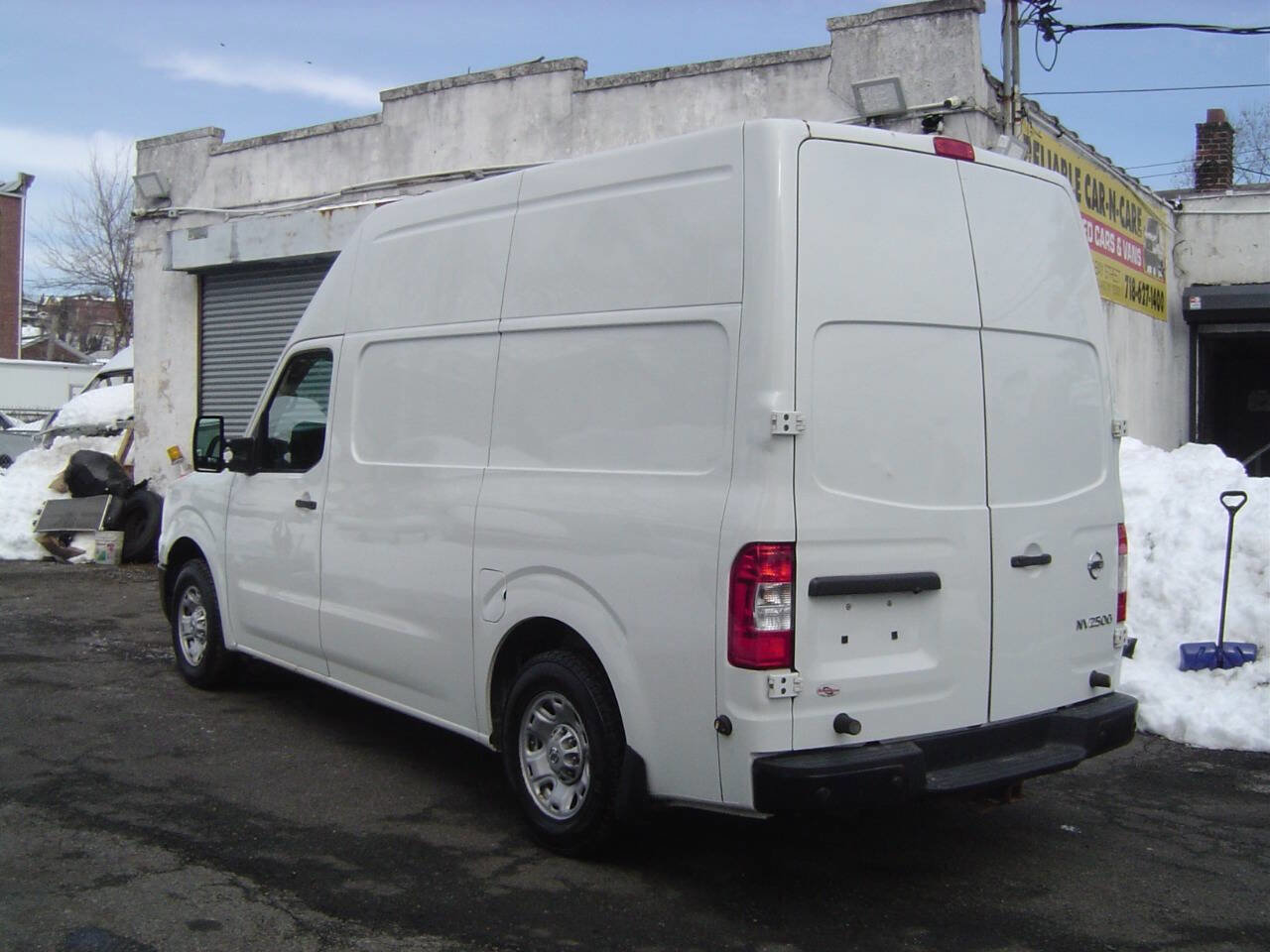 Used 2018 Nissan NV 2500 SV image 6