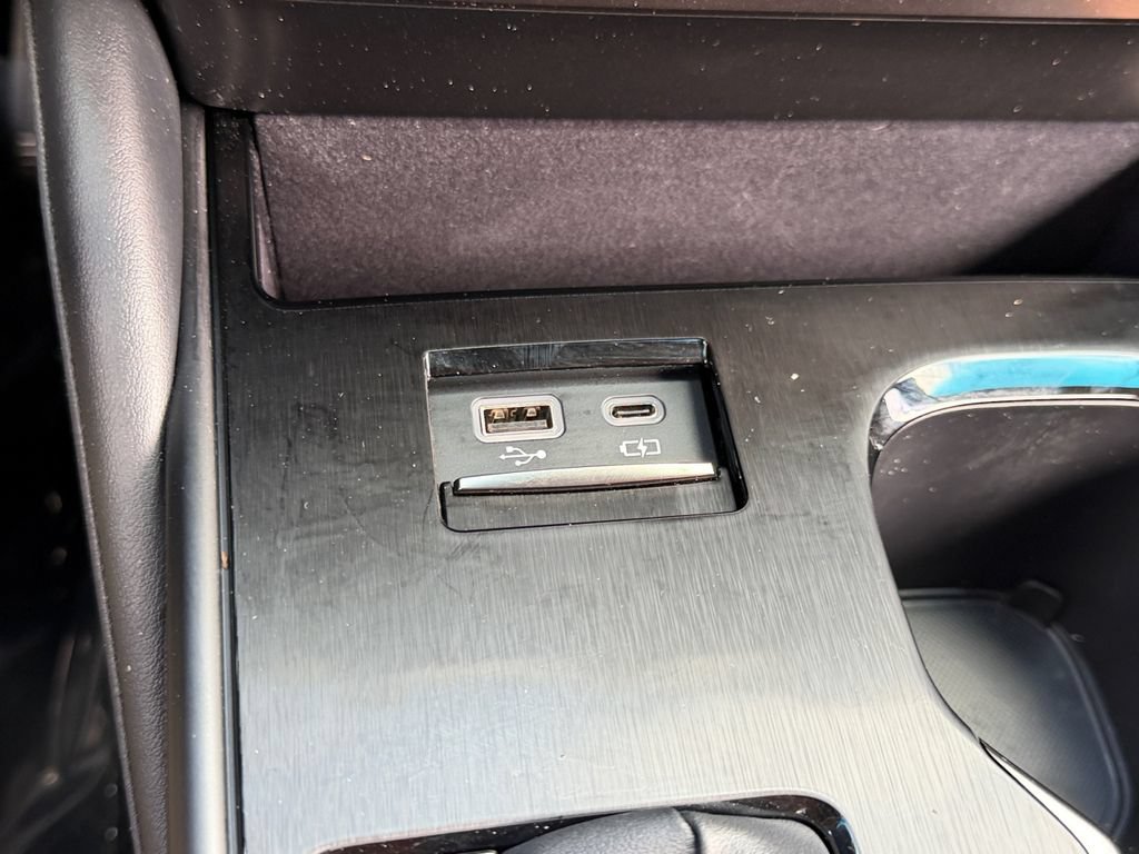 Certified 2023 Lexus ES 300h w/ Accessory Package (Z1) FWD image 23