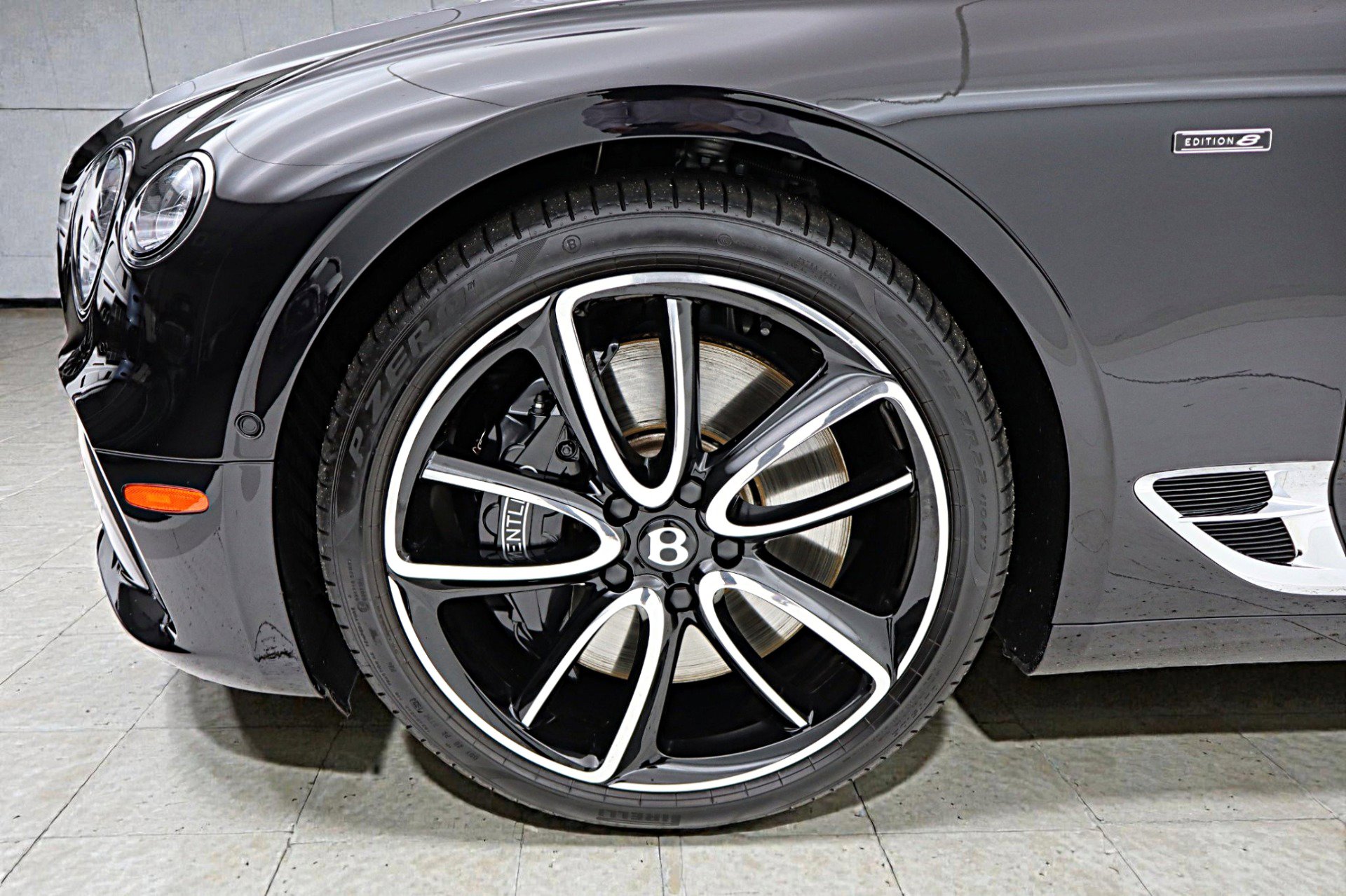 Used 2024 Bentley Continental GT image 48