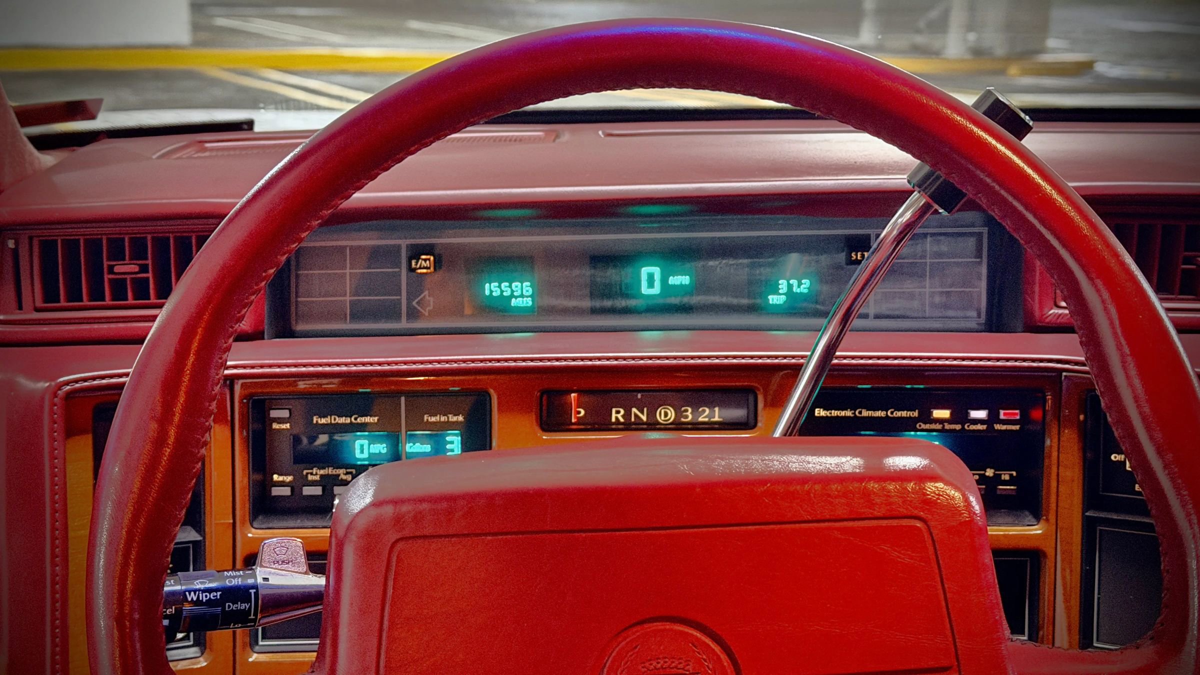 Used 1990 Cadillac Fleetwood 60 Special image 21