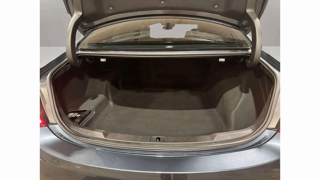 Used 2019 Buick LaCrosse Avenir w/ Driver Confidence Package II image 26