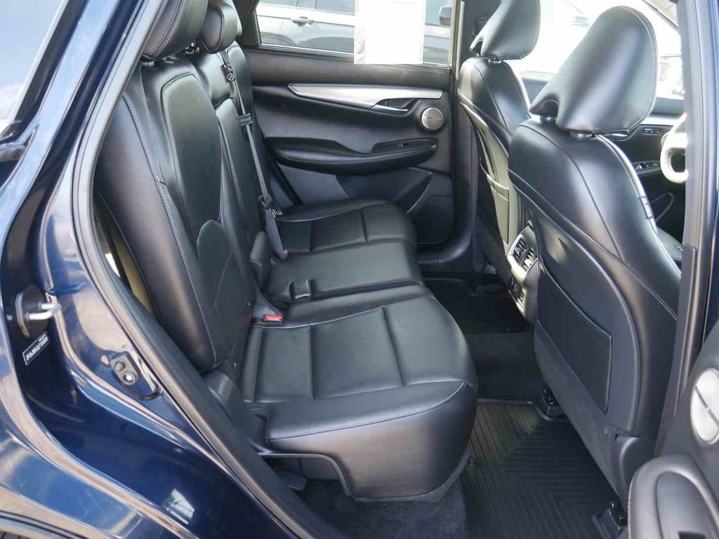 Used 2020 INFINITI QX50 Sensory w/ Proactive Package image 24