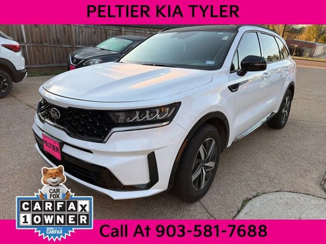 Certified 2021 Kia Sorento S w/ Panoramic Sunroof Package image 3