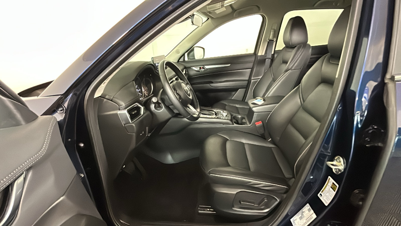 Used 2025 MAZDA CX-5 AWD 2.5 S w/ Select Package image 13