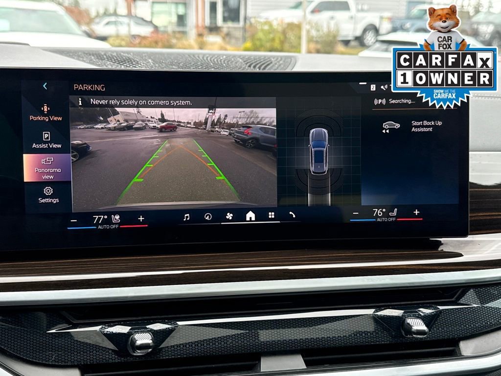 Used 2025 BMW X5 xDrive50e image 23