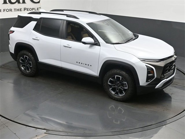 New 2026 Chevrolet Equinox ACTIV w/ Safety and Technology Package image 16