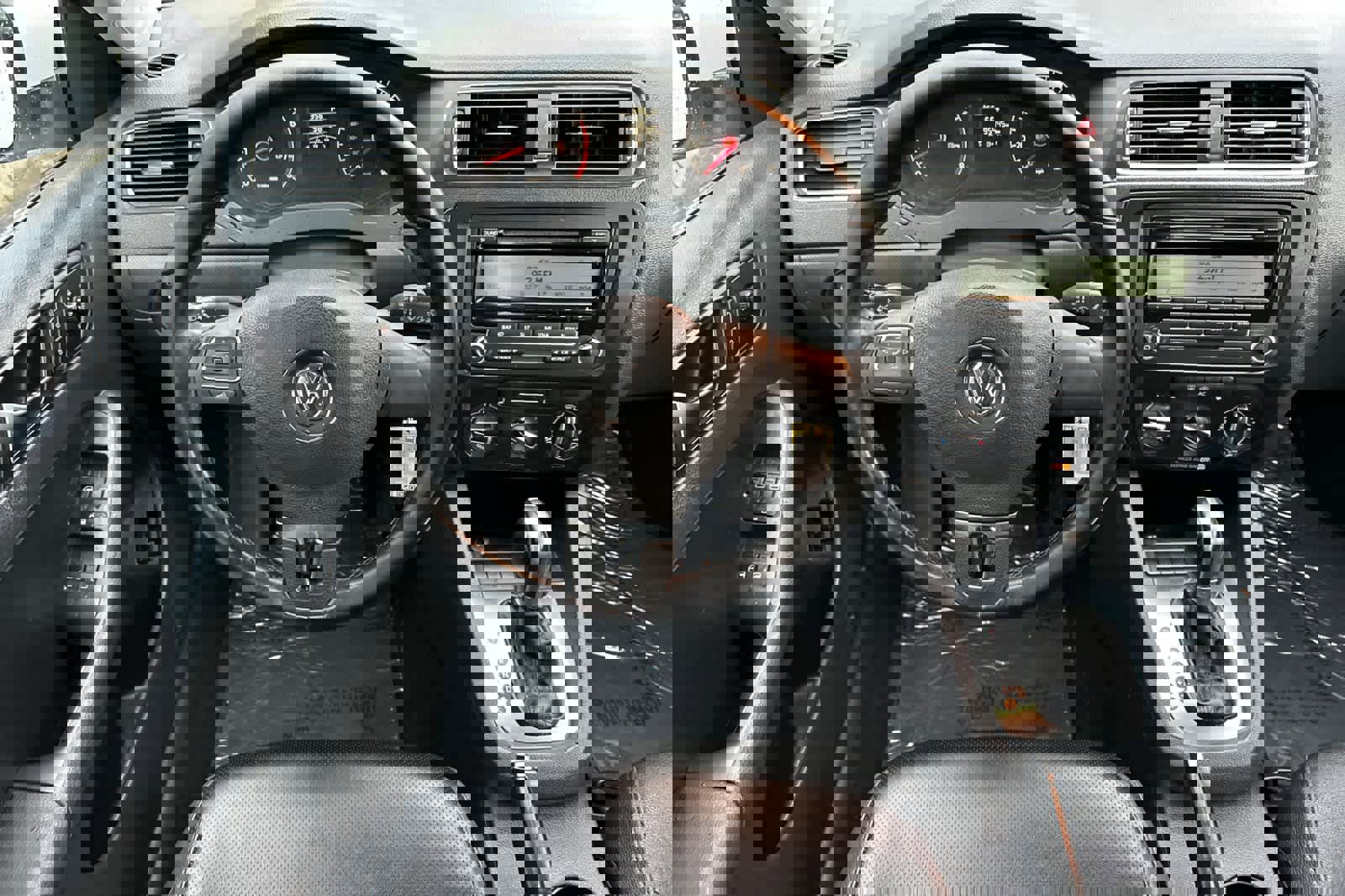 Used 2011 Volkswagen Jetta SE image 14