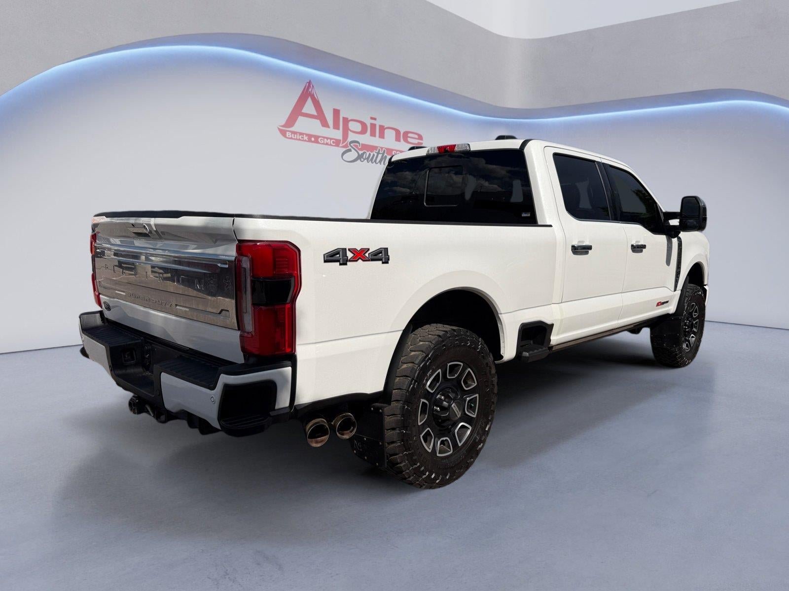 Used 2024 Ford F350 Platinum AWD/4WD image 5