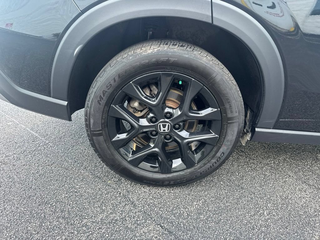 Certified 2025 Honda HR-V Sport image 14