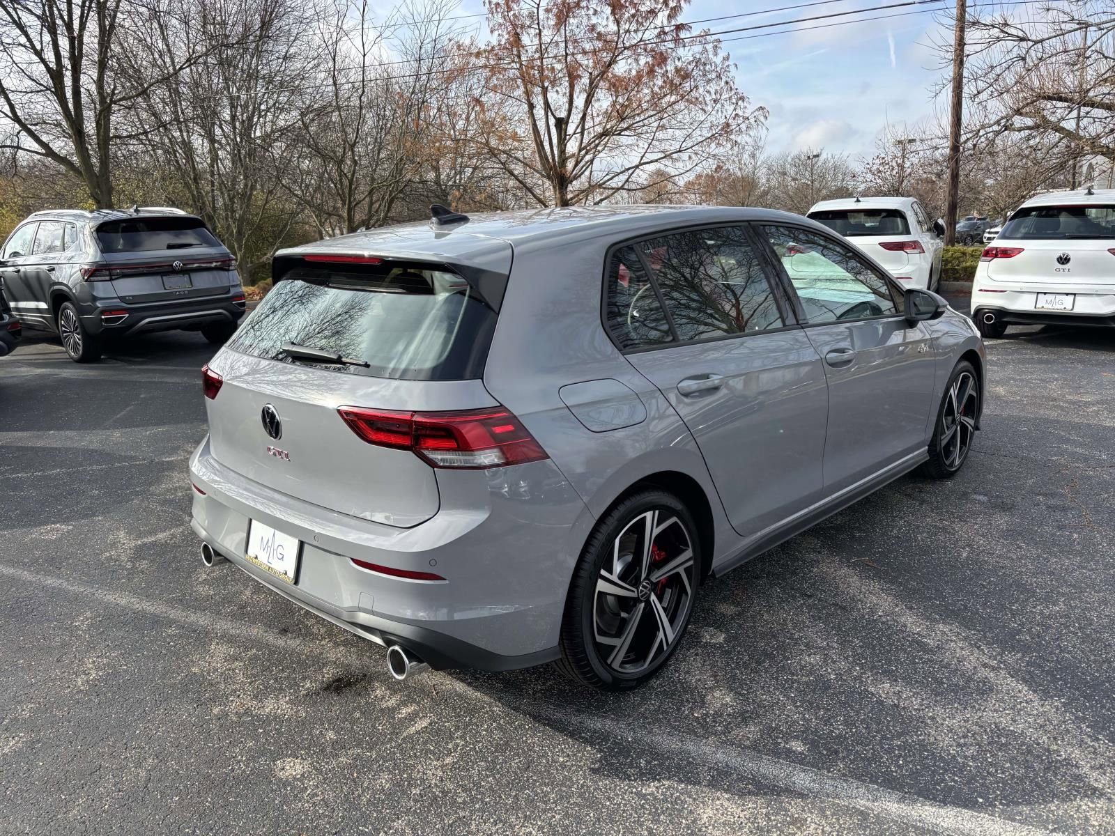 New 2026 Volkswagen GTI SE image 7