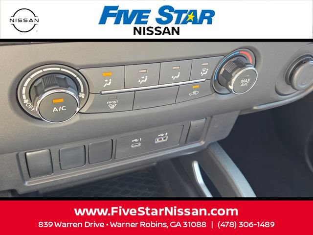 Used 2024 Nissan Frontier SV AWD/4WD image 21
