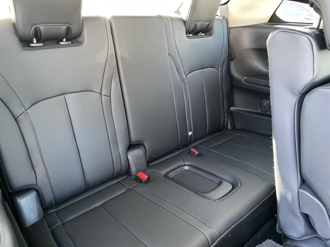 Certified 2026 INFINITI QX60 Pure w/ Cargo Package FWD image 13