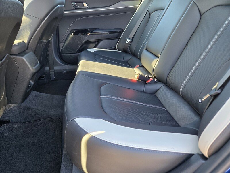 Certified 2025 Kia K5 GT-Line image 12