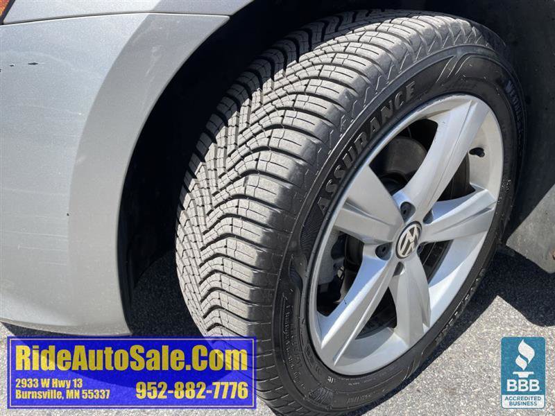Used 2012 Volkswagen Passat 2.5 SE FWD image 24