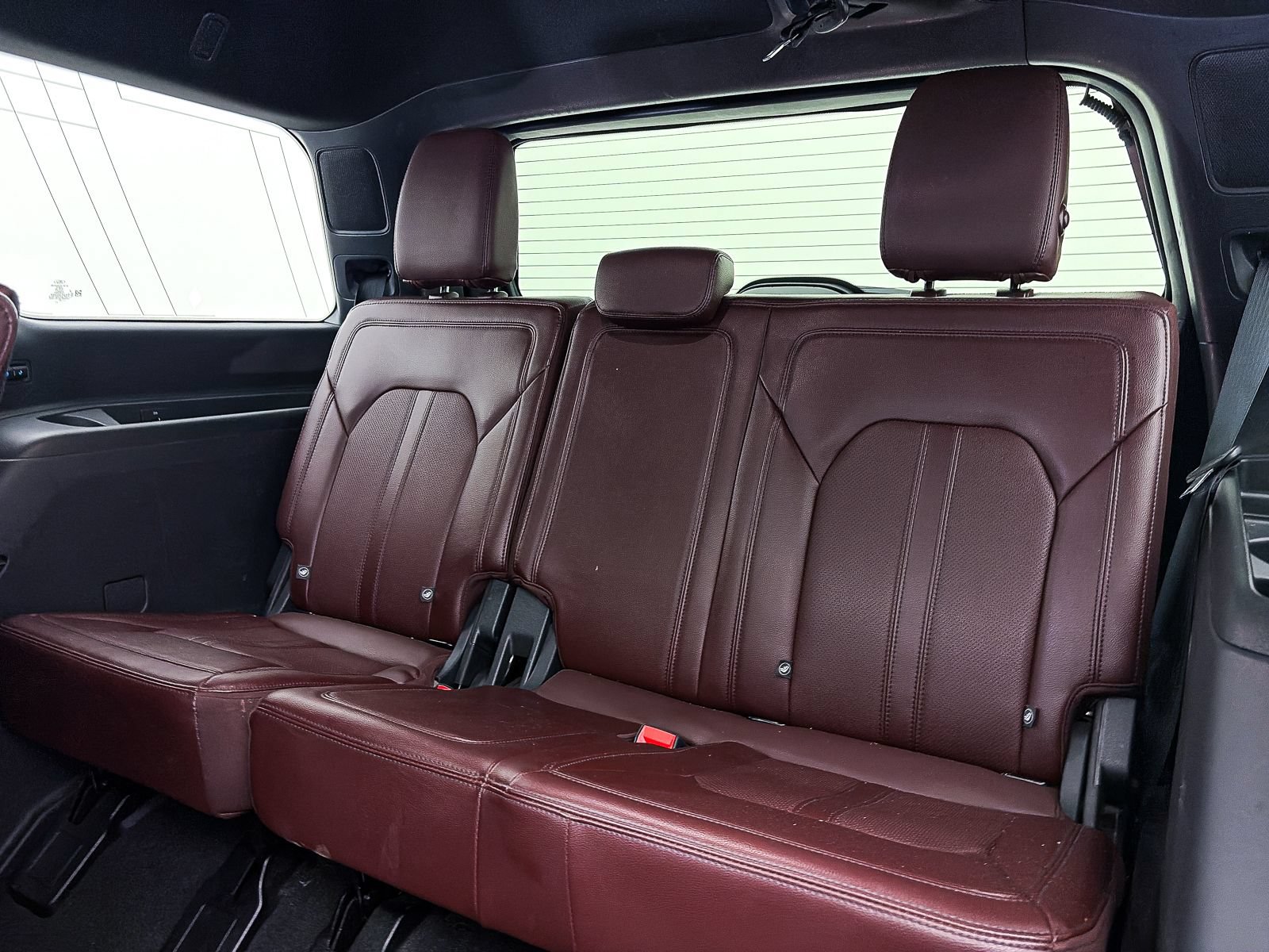 Used 2024 Ford Expedition Limited AWD/4WD image 40