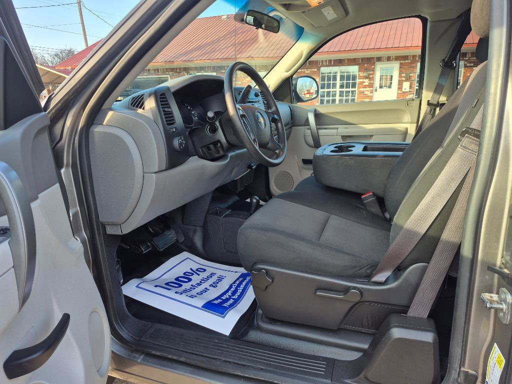 Used 2013 Chevrolet Silverado 1500 W/T w/ LS Package image 10