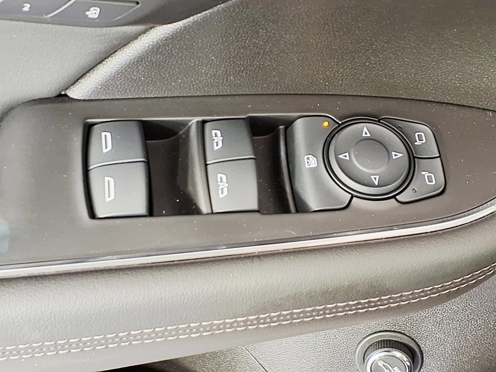 Used 2023 Buick Envision Essence w/ Sport Touring Package FWD image 16