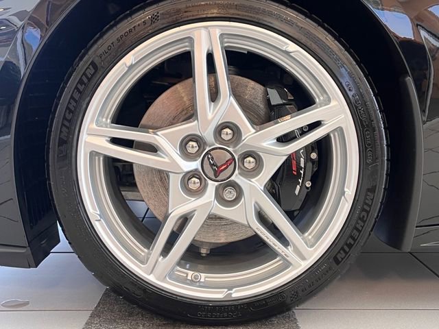 Used 2025 Chevrolet Corvette Stingray Preferred Cpe w/ Z51 Performance Package image 20