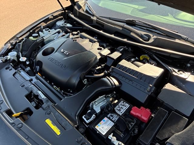 Used 2023 Nissan Maxima Platinum w/ Sport Mat Group FWD image 16