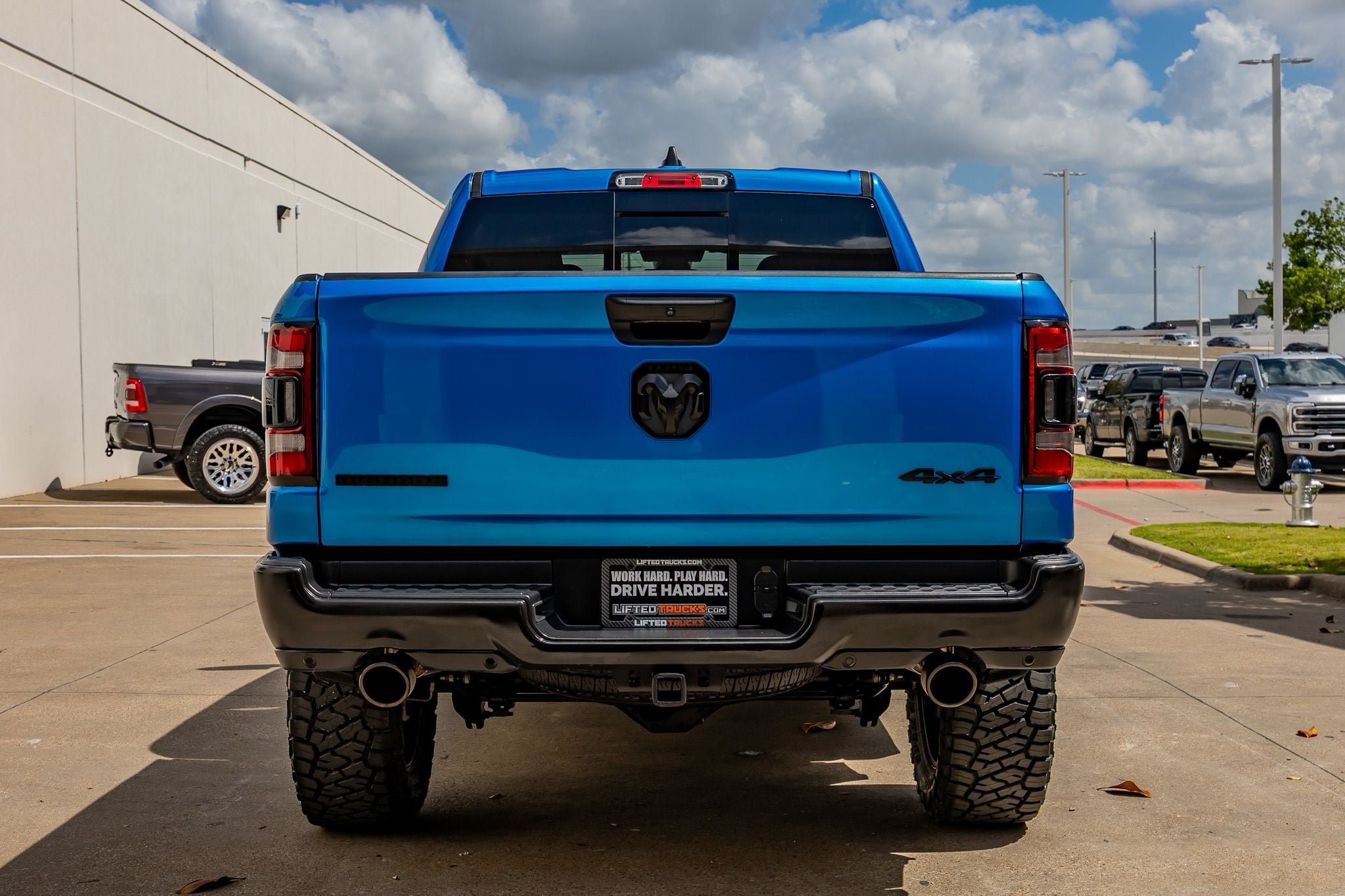Used 2023 RAM 1500 Big Horn AWD/4WD image 8