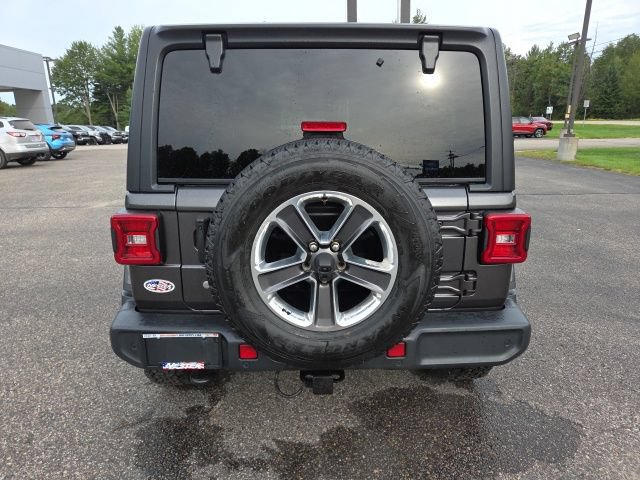 Used 2020 Jeep Wrangler Unlimited Sahara w/ Dual Top Group AWD/4WD image 25
