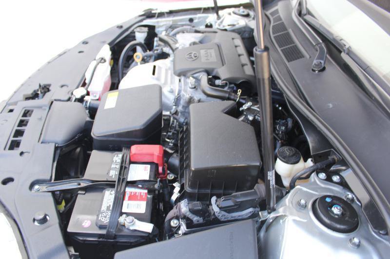 Used 2017 Toyota Camry SE FWD image 39