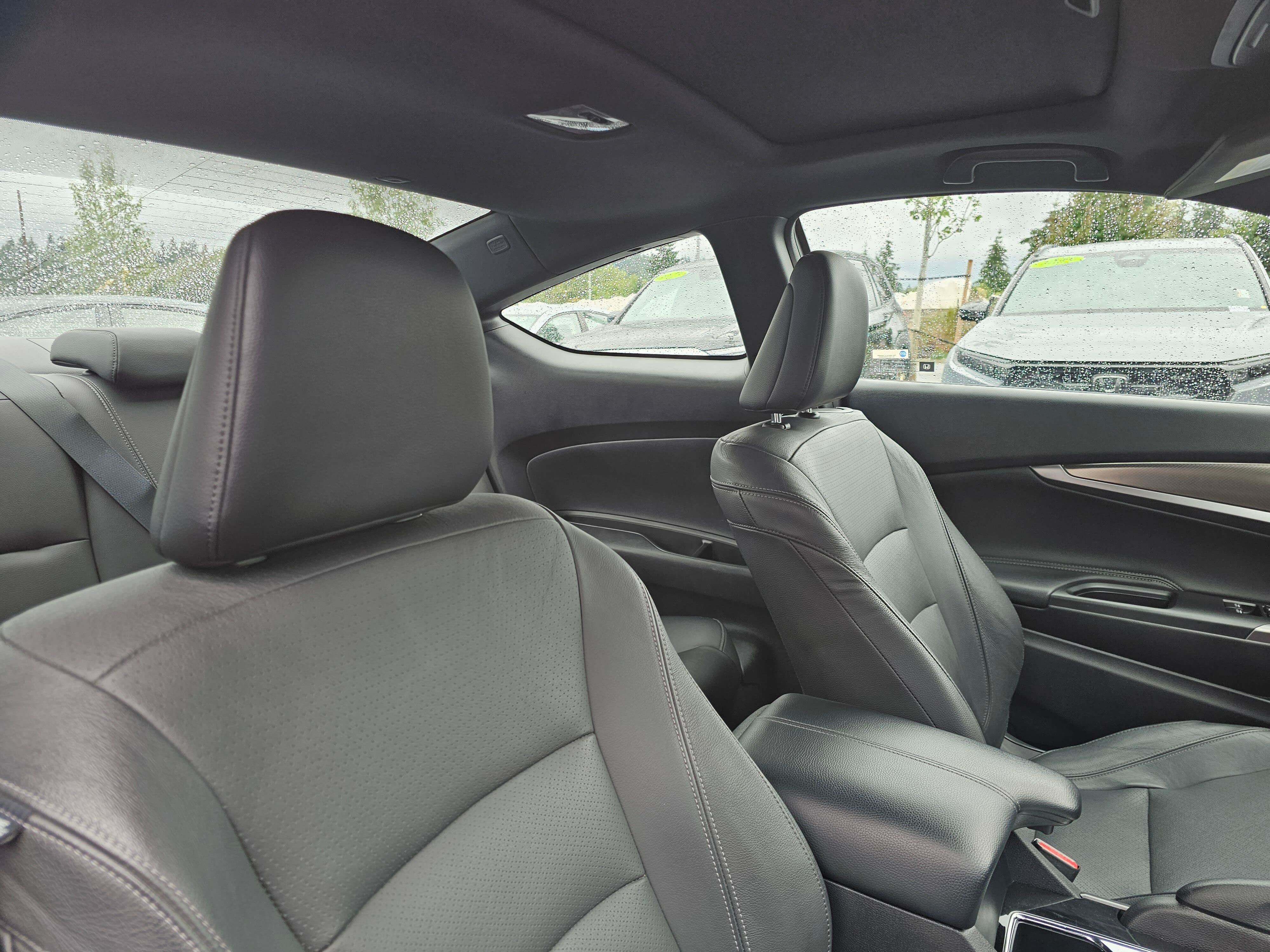 Used 2017 Honda Accord EX-L image 11