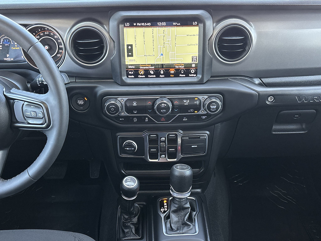 Used 2023 Jeep Wrangler Unlimited Sport AWD/4WD image 22