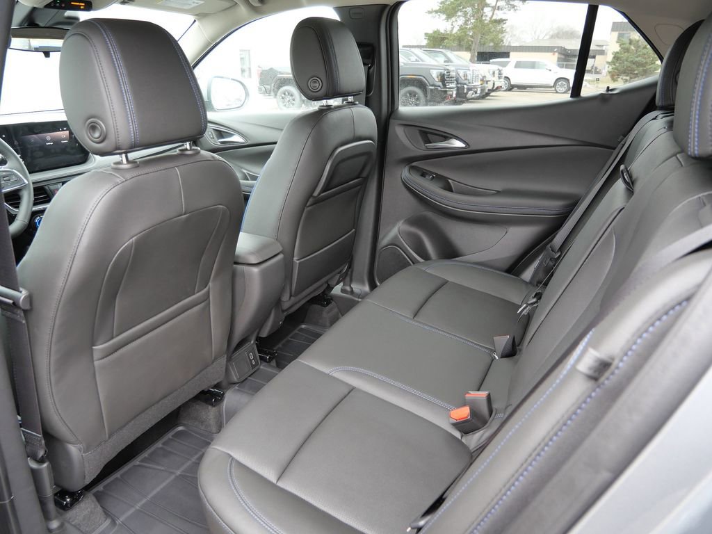 New 2026 Buick Encore GX Sport Touring w/ Advanced Technology Package AWD/4WD image 31