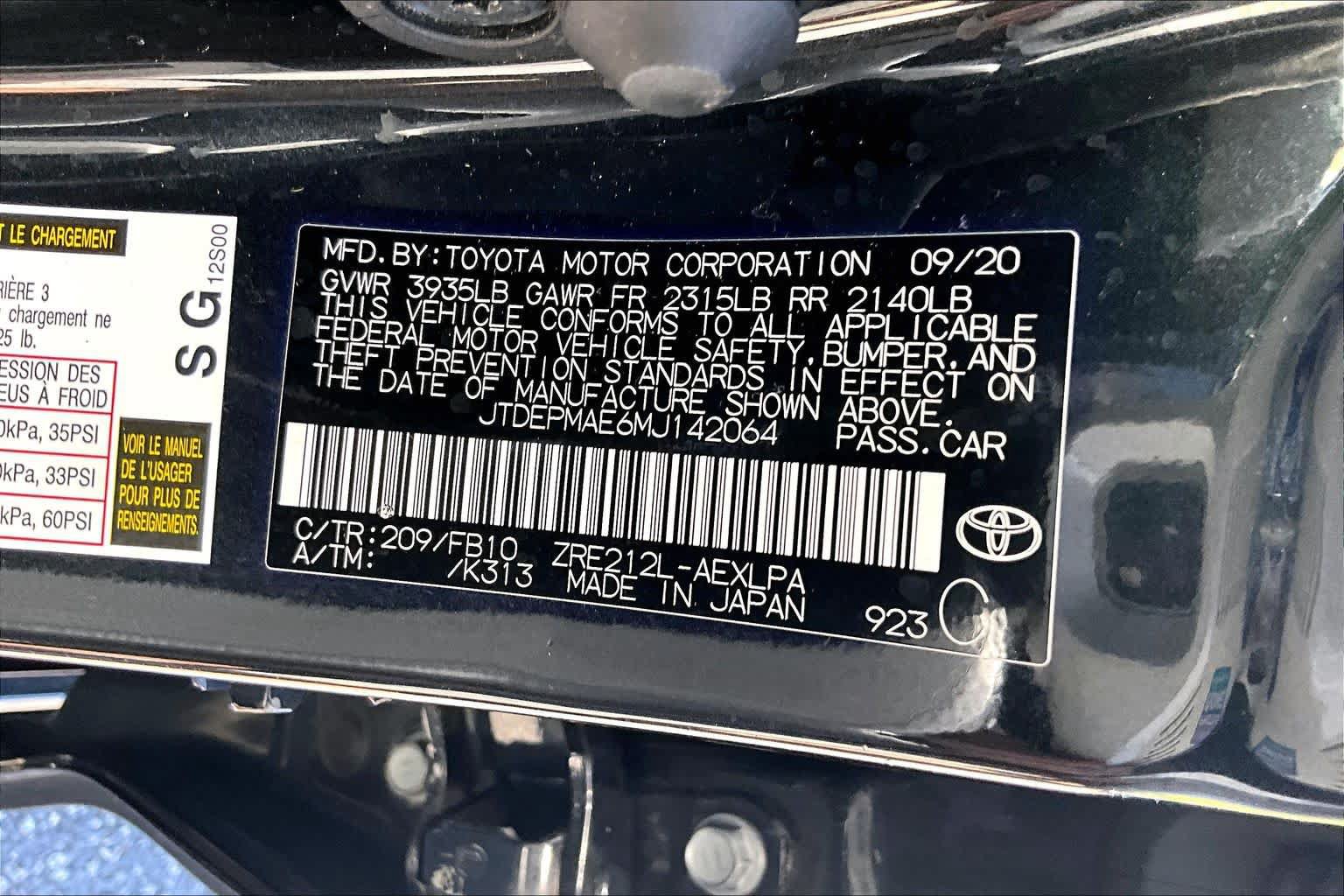 Used 2021 Toyota Corolla LE w/ Carpet Mat Package (TMS) FWD image 31
