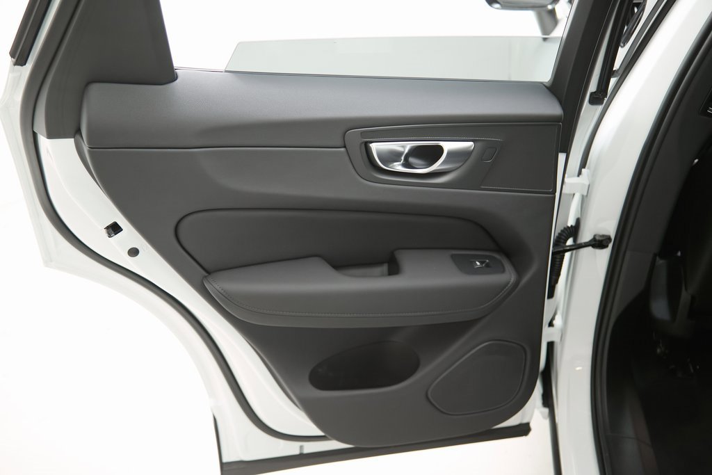 New 2026 Volvo XC60 T8 Plus w/ Climate Package image 17