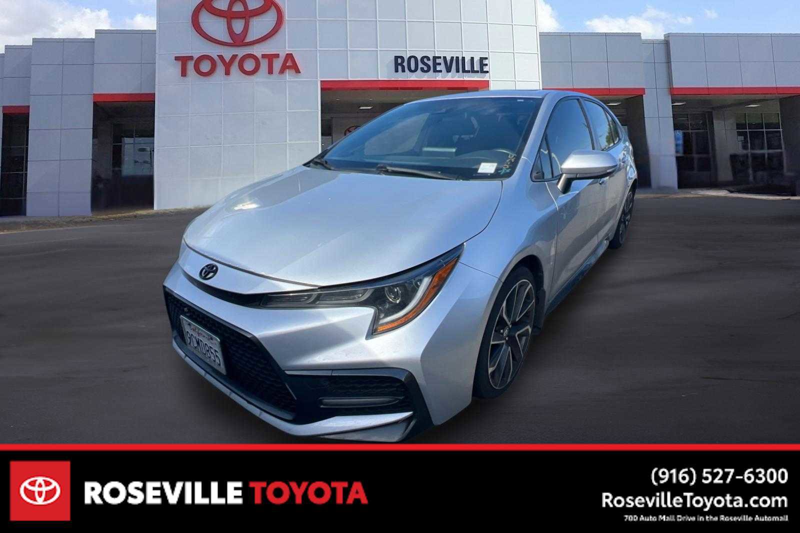 Used 2022 Toyota Corolla SE w/ SE Premium Package FWD image 1
